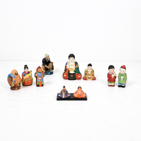 Figuriner, 9st, orientaliskt.