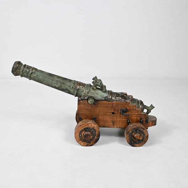 Bordskanon i brons, modell från Regalskeppet Wasa, 1900-tal.