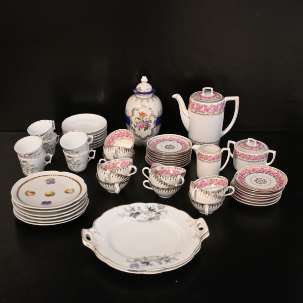 Kaffeservisdelar, 52st, porslin, 1900-tal.
