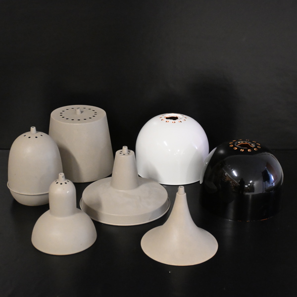 Lampskärmar i metall, 7st, 19/2000-tal.