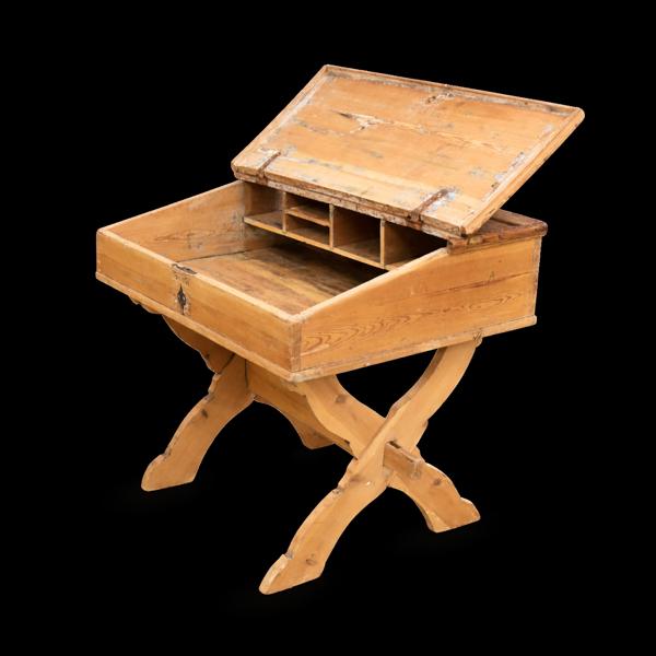 Skrivpulpet, allmoge, 1700-tal.