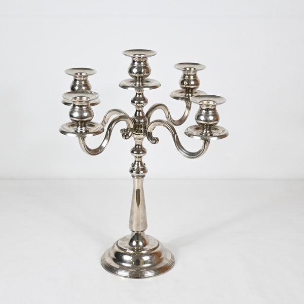 Kandelaber i metall, 19/2000-tal.