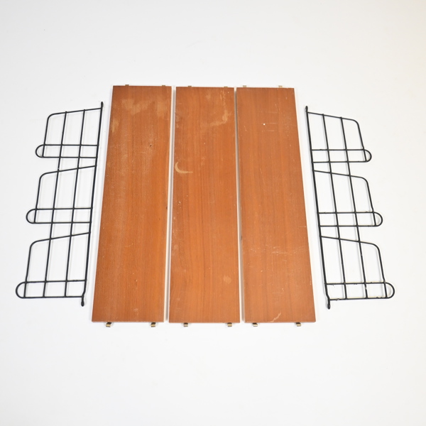 Hylla, stringmodell, 1900-tal.