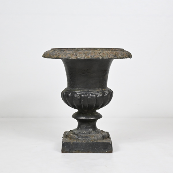 Urna i gjutjärn, 1900-tal.