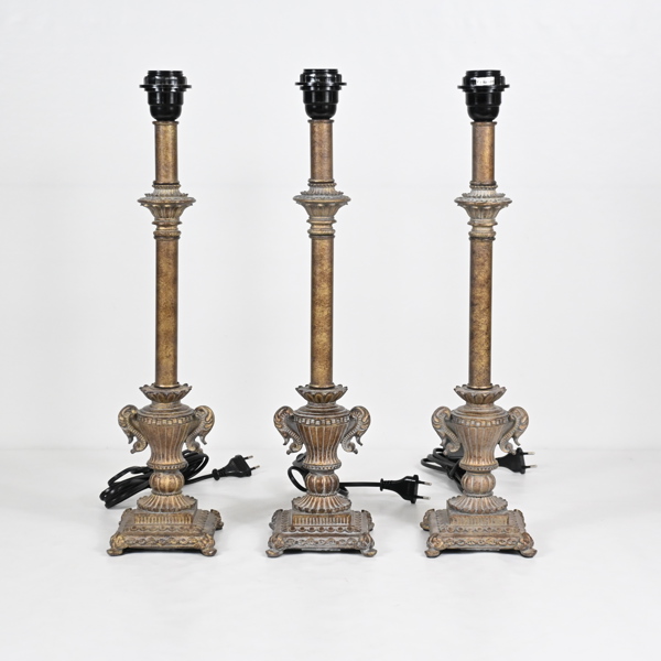 Bordslampor i metall, 3st, 2000-tal.