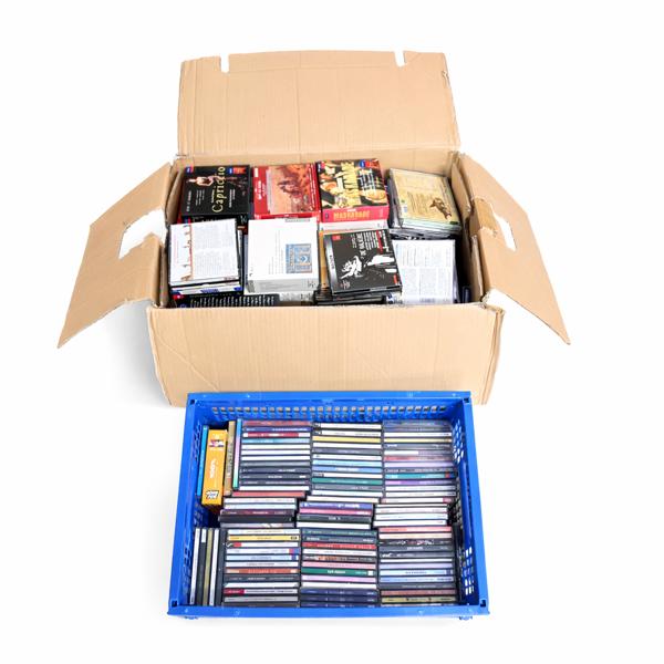 Parti ljudböcker och CD-skivor.