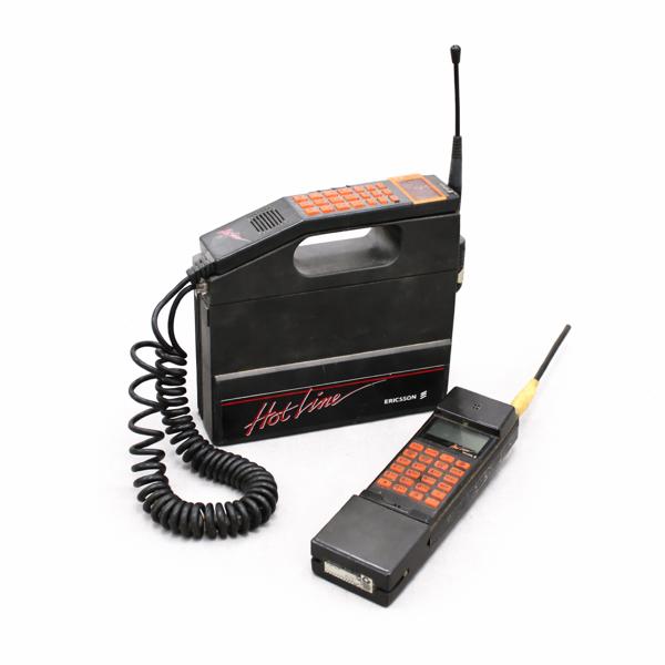 Mobiltelefon, Hotline typ 3501, Ericsson, 1980-tal.