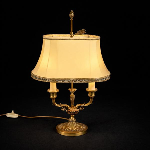 Bordslampa, 2-armad, mässing, 1900-tal.