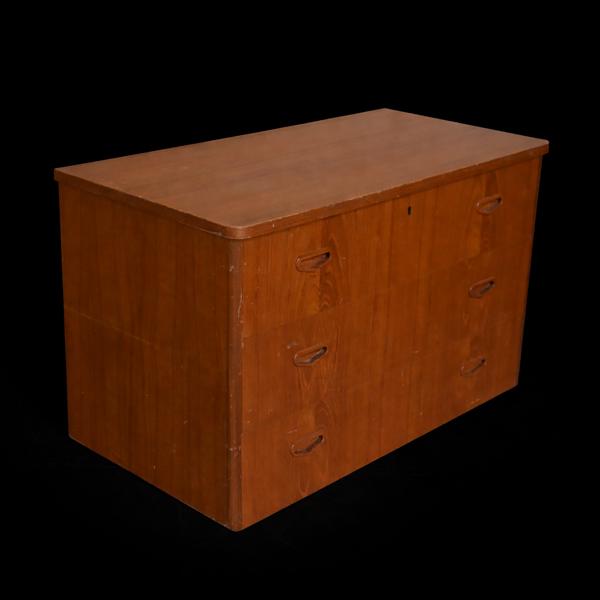 Byrå, teak, 1960-tal.