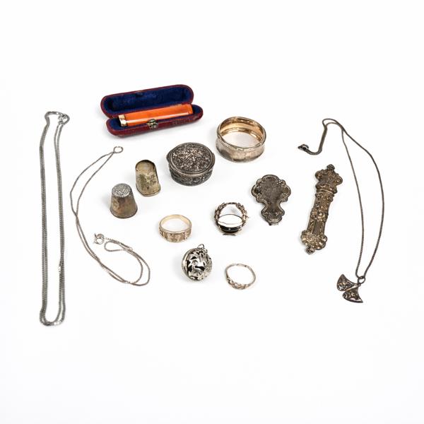 Silverföremål, 830 & 925.