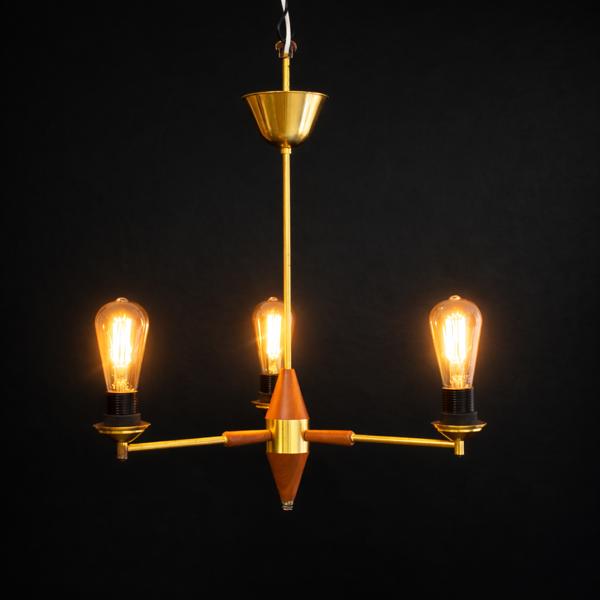 Taklampa, 3-armad, teak och mässing, 1960-tal.