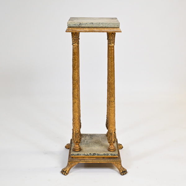 Piedestal med stenskivor, förgylld, 1900-tal.