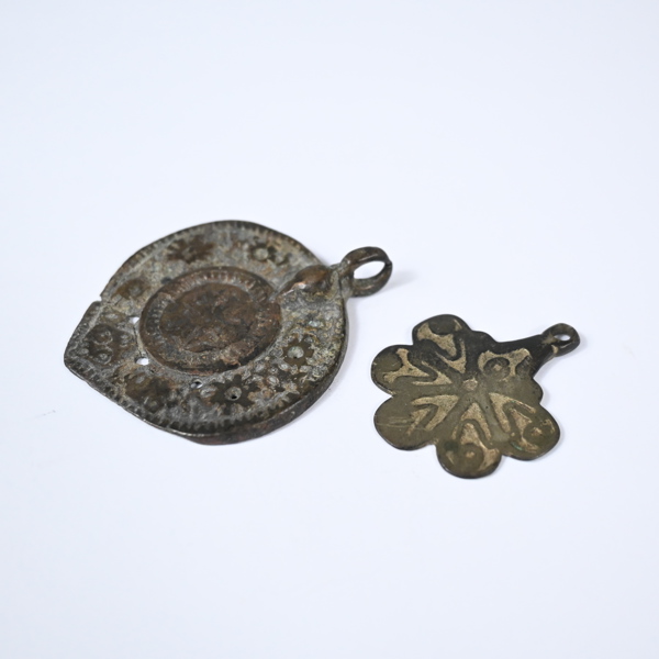 Hängen i brons, 2st, Rom, 0-400 e.Kr.