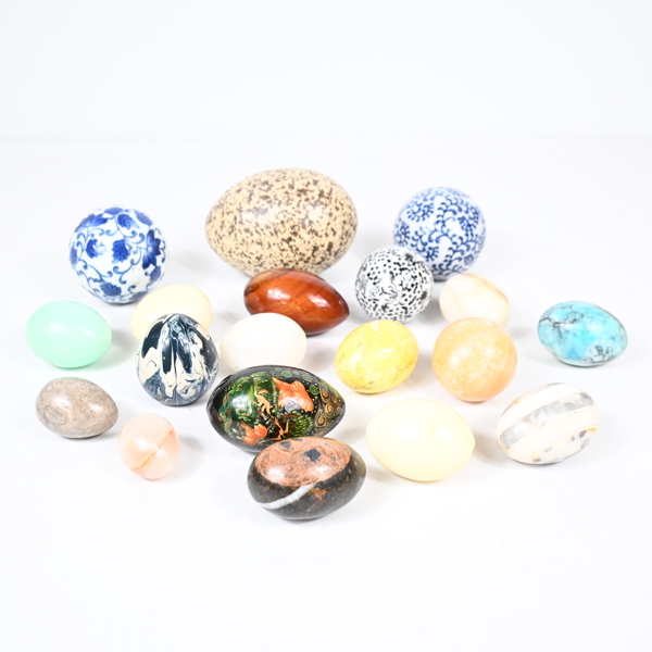 Prydnadsägg, 19st, 1900 talets andra hälft.