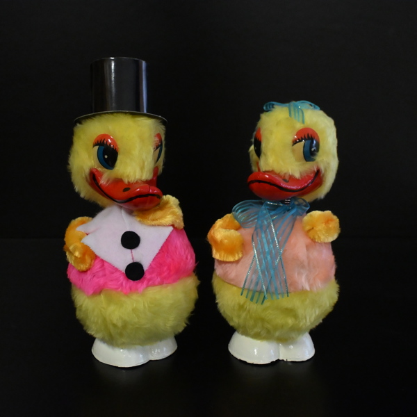 Påskägg, 2st, 1950/60 tal. Kalle Anka & Kajsa Anka.