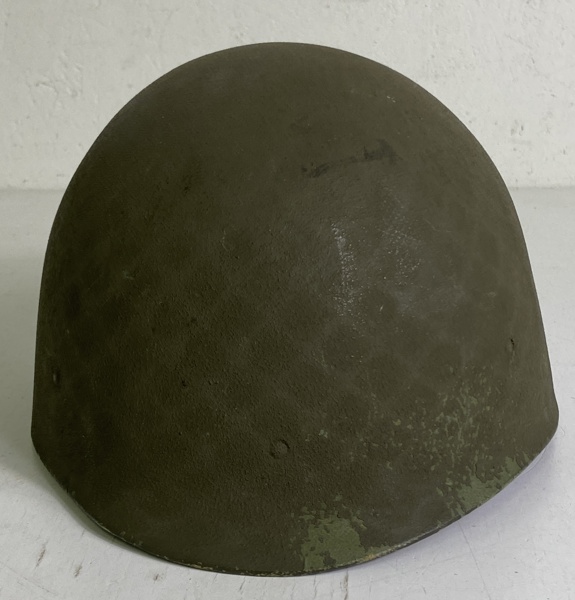 Äldre militärhjälm