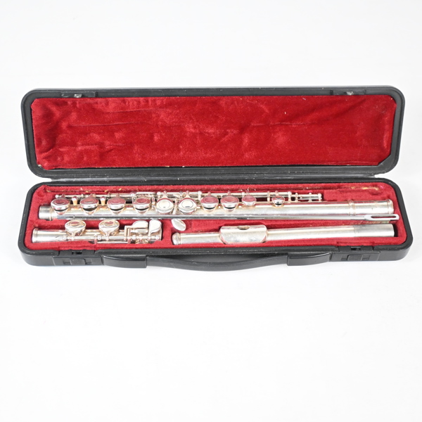 Tvärflöjt, Yamaha YFL 211S, 1900-tal.