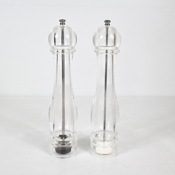 Salt och pepparkvarn, plexiglas. 