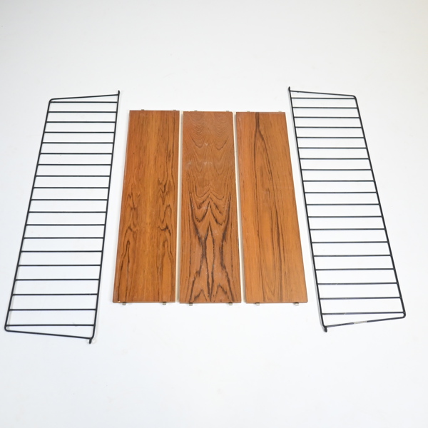 Hylla, stringmodell, 1900-tal.