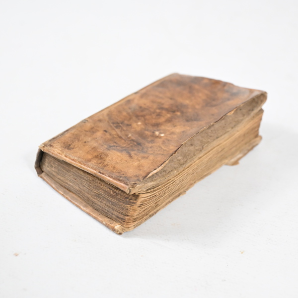 Handskriven räkenskapsbok, 1700 tal.