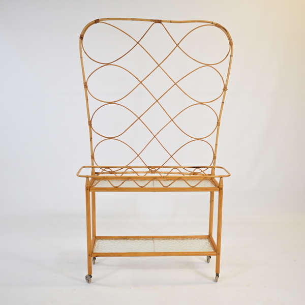 Blombord, rotting, med spaljé, 1900 talets mitt.