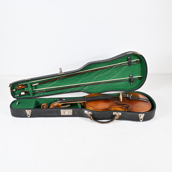 Fiol, med stråkar, efter Antonius Stradivarius Cremonensis Faciebat Anno, 1725.