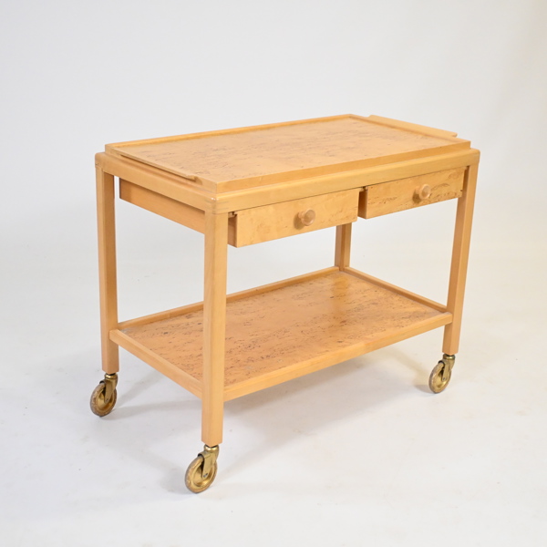 Serveringsvagn, masurbjörk, 1900-talets andra hälft.