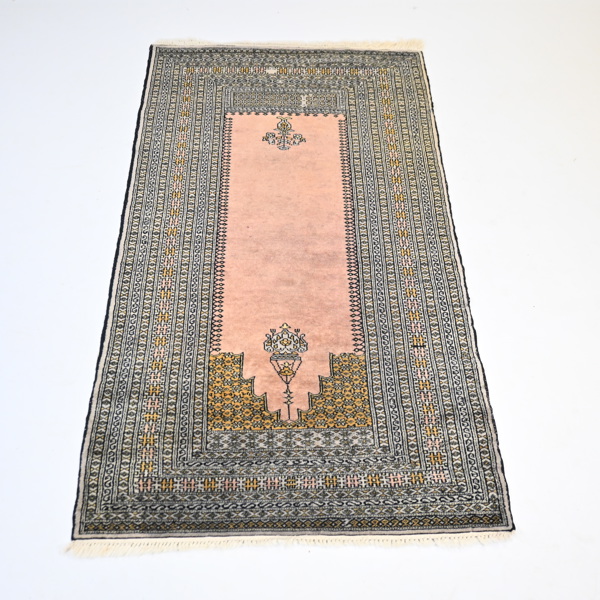 Matta, handknuten, orientalisk.