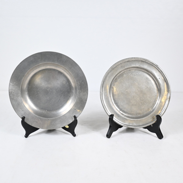 Tallrikar, 2st, tenn, 17/1800-tal.