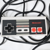 Spelkonsol med tillbehör, Nintendo Entertainment System, European Version, 8 bitars.