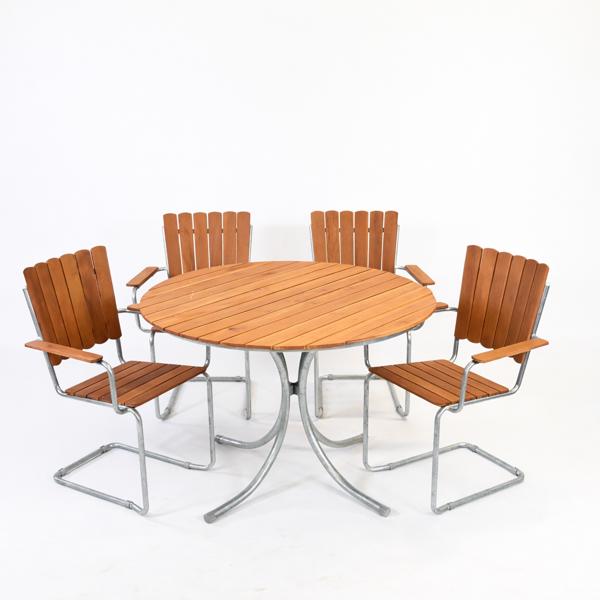 Trädgårdsgrupp, 5 delar, teak och metall, 2000-tal.