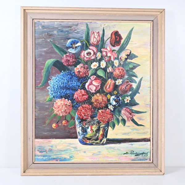 Oidentifierad konstnär, blomsterstilleben, olja på duk, signerad.