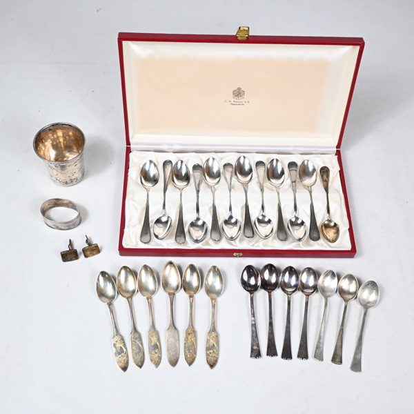 Silverföremål, 830.