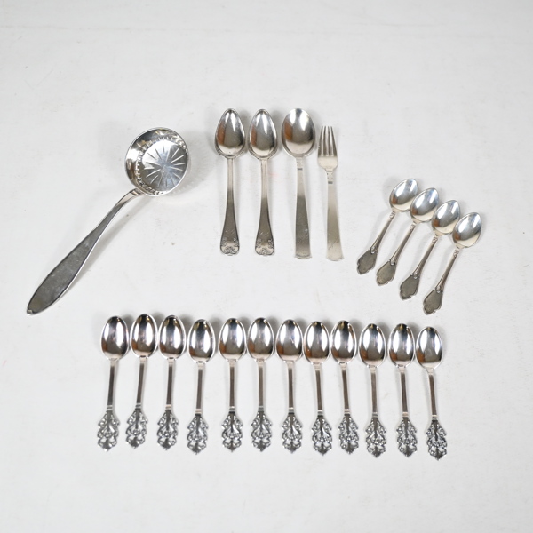 Bestick i silver, 830.