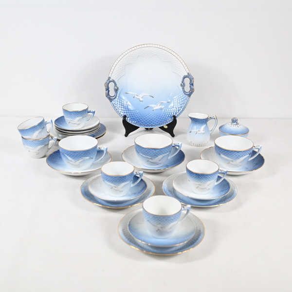 Kaffeservisdelar, 26st, "Blå måsen", porslin, Bing Gröndal.