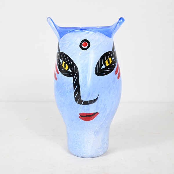 Ulrica Hydman-Vallien, vas, "Open Minds", Artist Collection, Kosta Boda, 1980 tal, signerad.