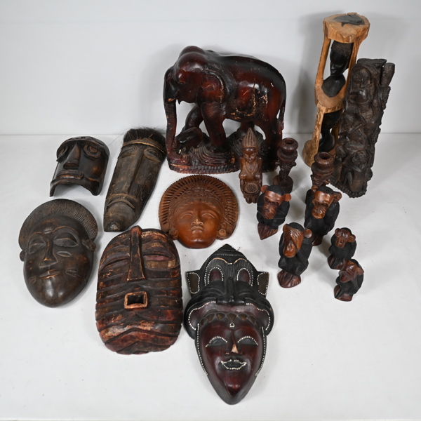 Parti skulpturer, Afrika, 1900-tal. 