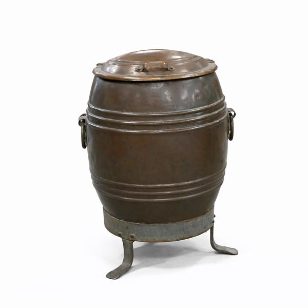 Vattentunna i koppar, 1900-tal. 