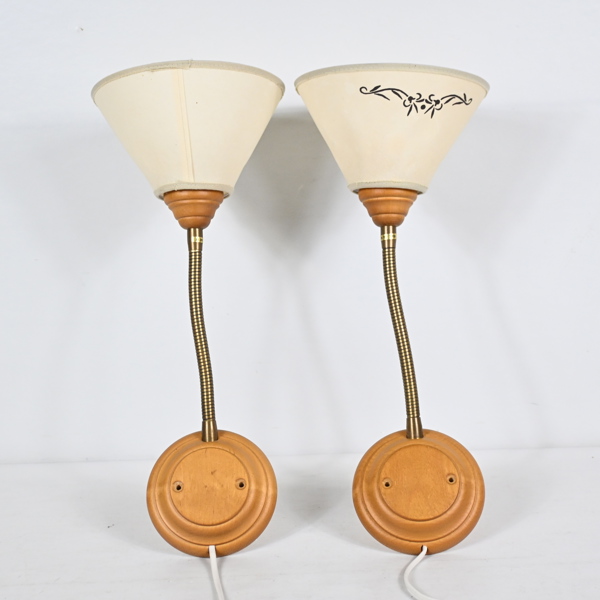 Vägglampor, ett par, 2000-tal.