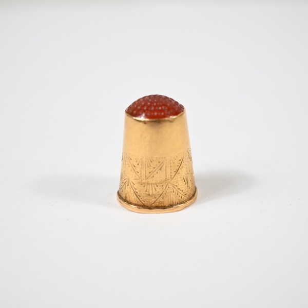 Fingerborg i 18k guld. 