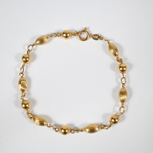Armband i 18k guld. 