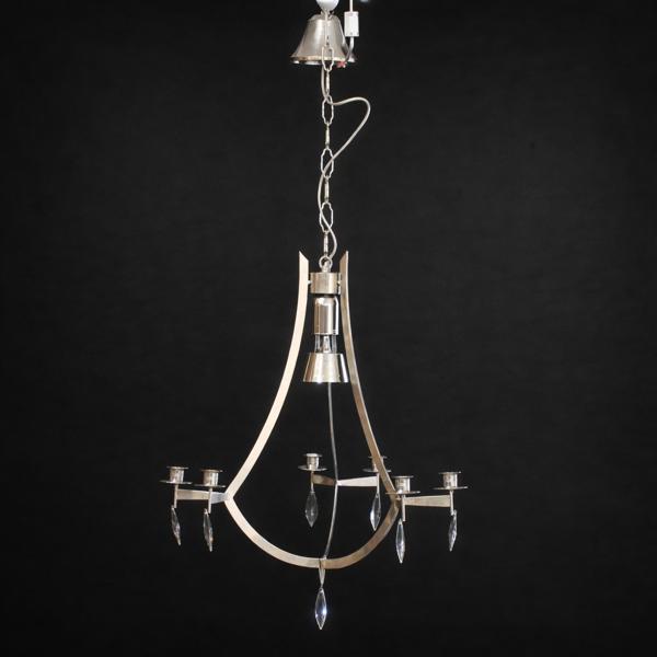 Ljuskrona, metall och prismor, 1900-talets slut.