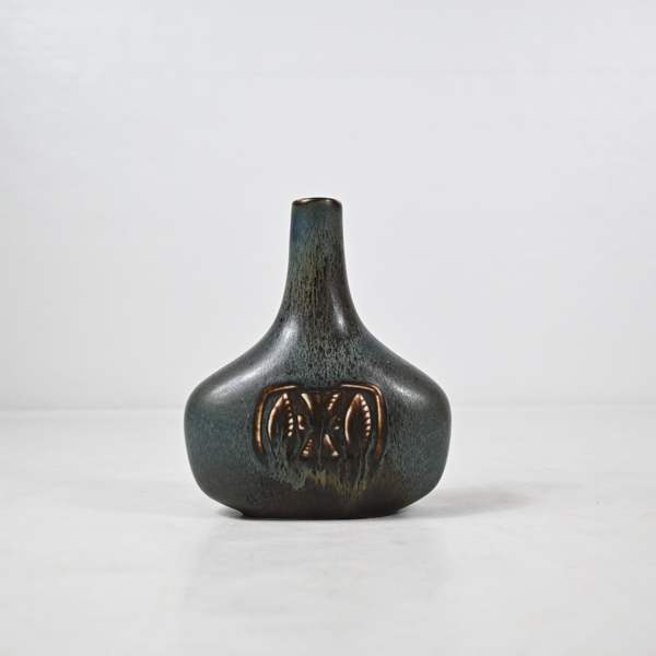 Gunnar Nylund, vas, Rörstrand, 1900-tal.