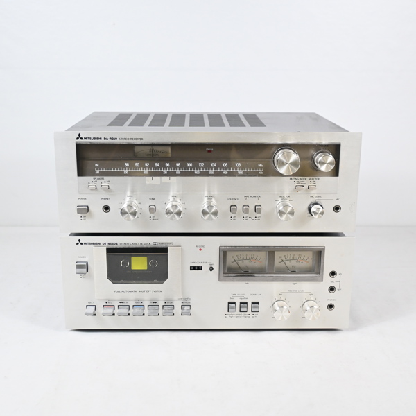Stereo receiver och cassette, Mitsubishi, 1900-tal.