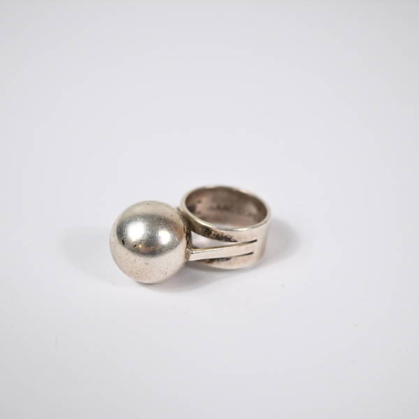 Isaac Cohen, ring i silver, 1900-tal.