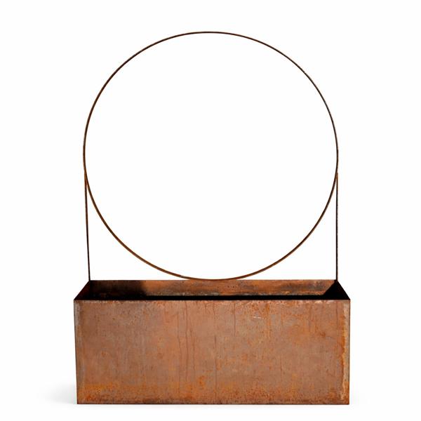 Blomlåda, smide och metall, 2000-tal.