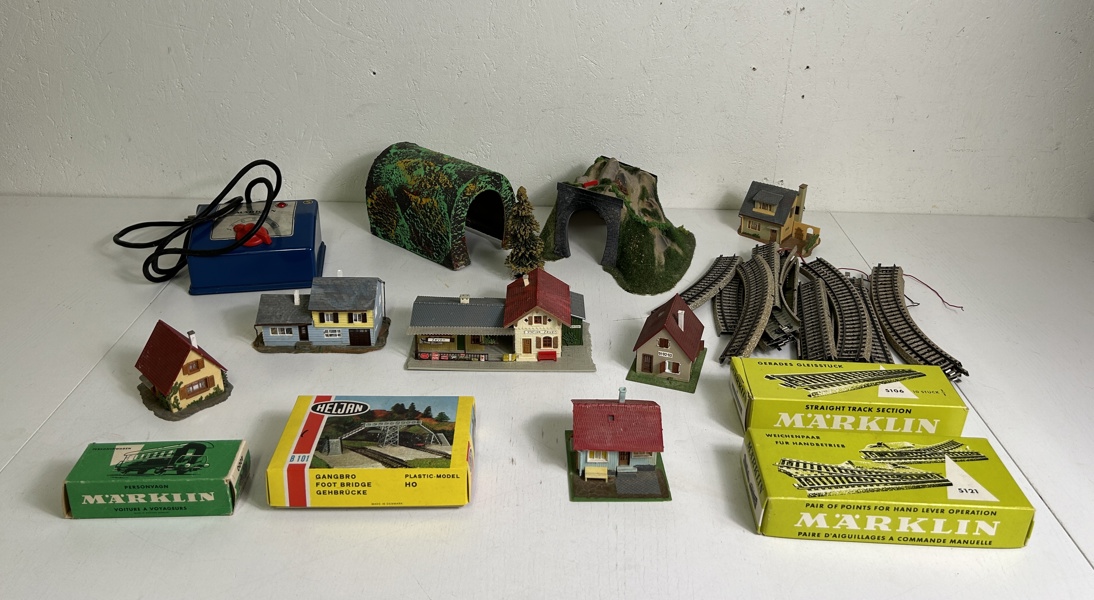 Märklin, Räls Byggnader och diverse tillbehör 