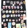Parti pins och märken, huvudsakligen Ryssland.