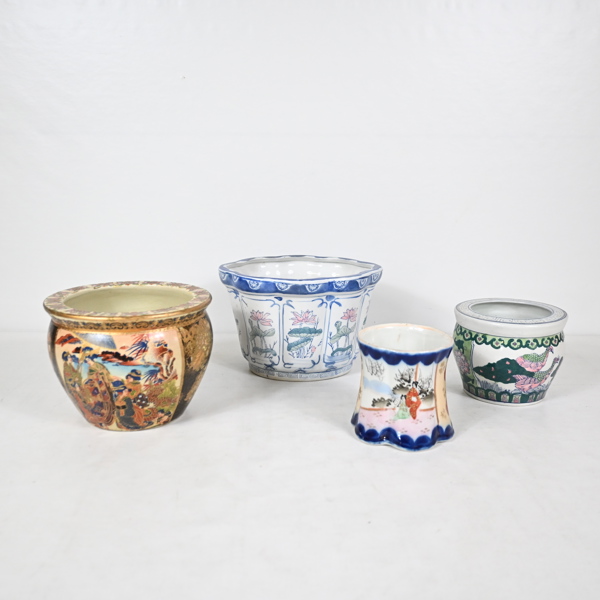 Kruka och ytterfoder, 4 delar, porslin, Japan & Kina.