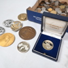 Parti mynt, medaljer och märken, 1900-tal.